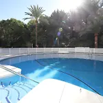 Beachside Oasis 951 * Μαρμπέλλα